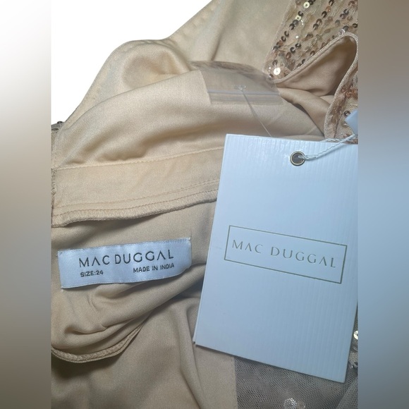 Mac Duggal 10700 Cream Gold Sequin Deep V A-Line Evening Gown Size 24 NWT - Picture 7 of 7